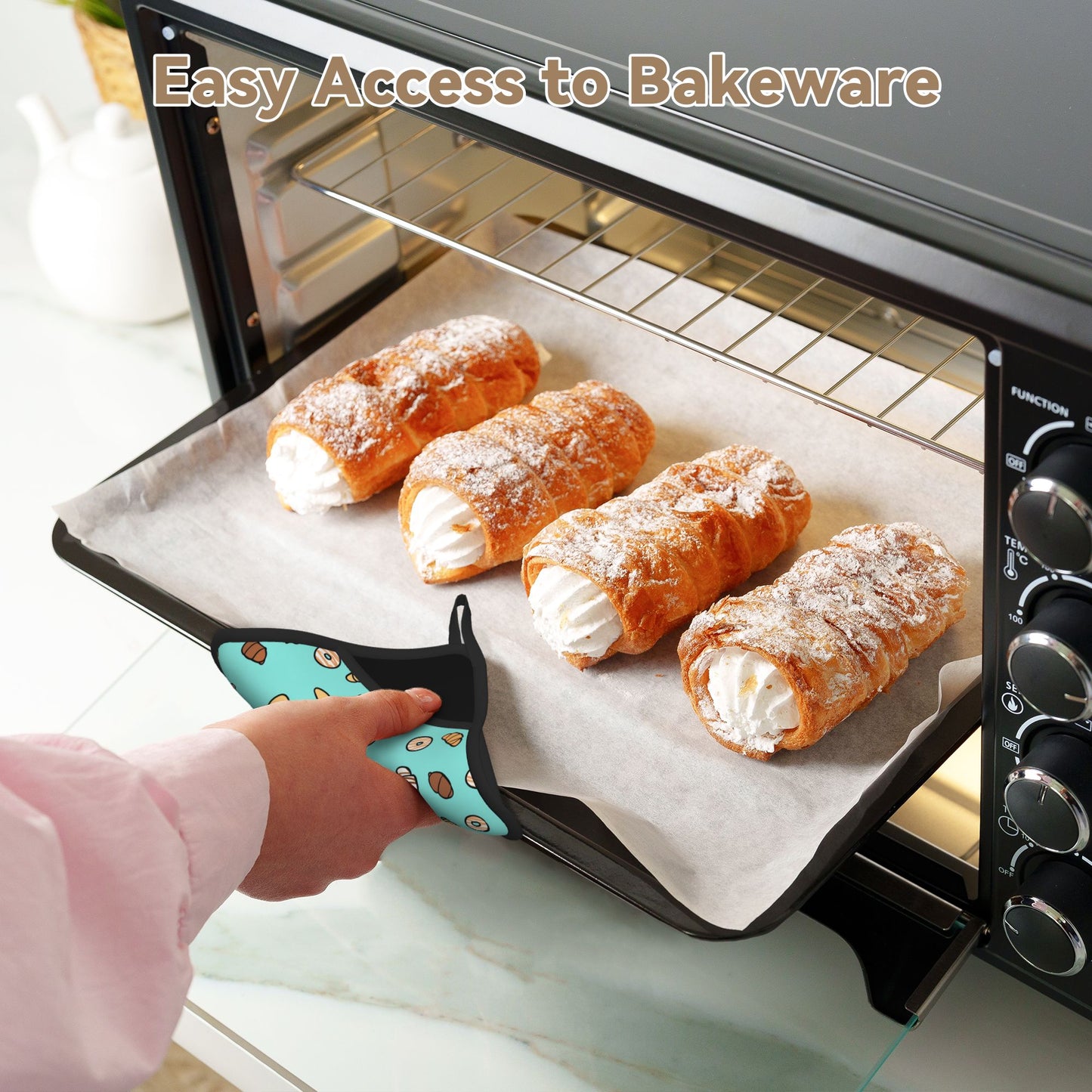 Cartoon Bakery Silicone Trivet – Cute Bread & Donuts Pattern Heat-Resistant Mat 7.1x7.1in Non-Slip Table Pad